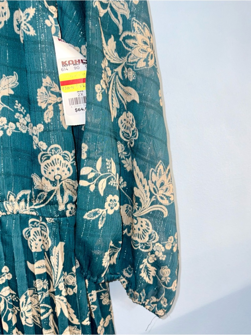 2X croft & barrow Emerald and Gold Floral Pleated Midi Dress - Picture 3 of 6